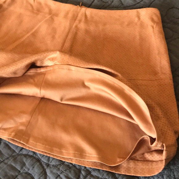 Jolt faux suede skirt size 7 - Picture 3 of 4